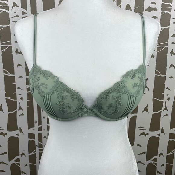 La Perla Light Green Lace Push Up Underwire Bras sz 34C - Picture 1 of 9